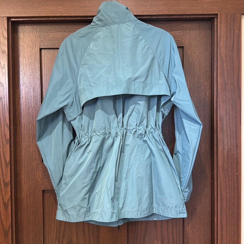 NWT Athleta Westerly Jacket in Deep Ocean Teal—Size Medium - Picture 7 of 7